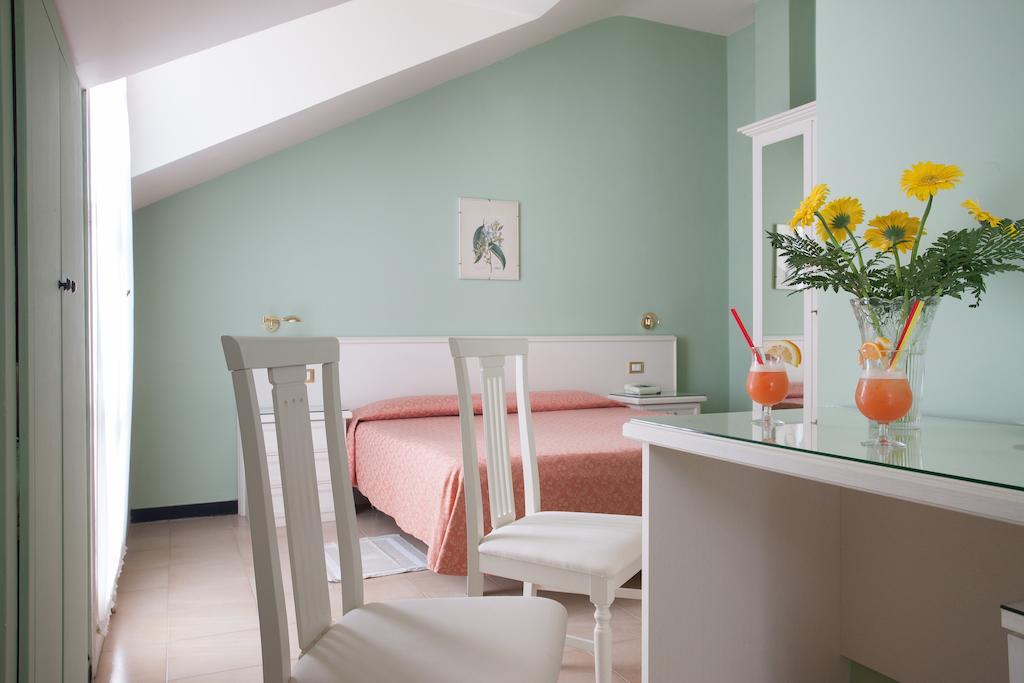 Hotel Splendid Mare Laigueglia Zewnętrze zdjęcie